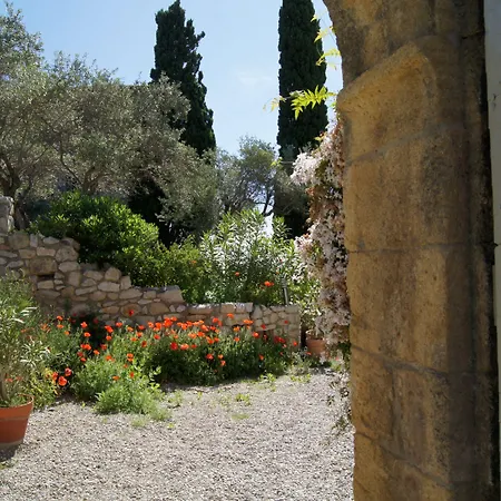 メゾン オルシーニ ベッド・アンド・ブレックファスト 3*